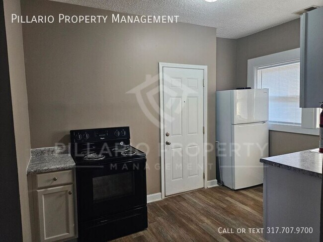 Building Photo - 633 E 38th St