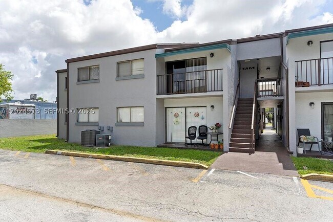 Building Photo - 7403 SW 152nd Ave