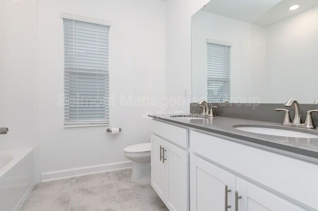 Building Photo - 5636 Quiet Palm Lp