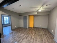 Building Photo - Soldoris