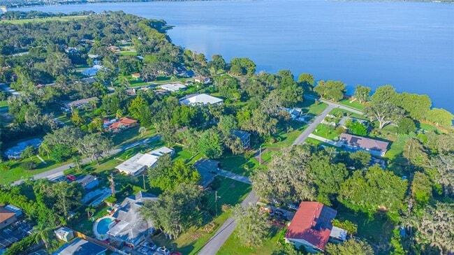 Building Photo - 126 E Palmetto Ave