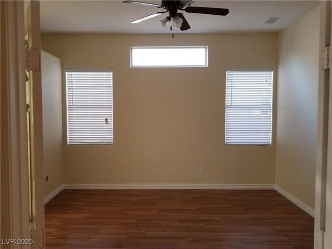 Building Photo - 3305 Tuscany Village Dr