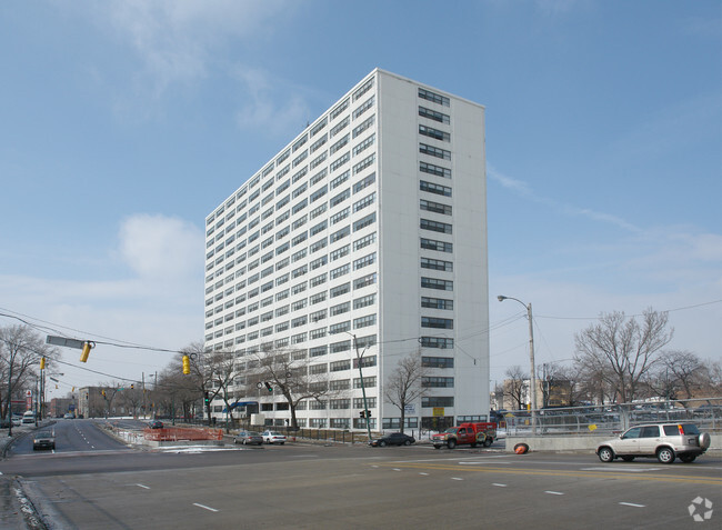 Primary Photo - Lafayette Plaza Housing Cooperative