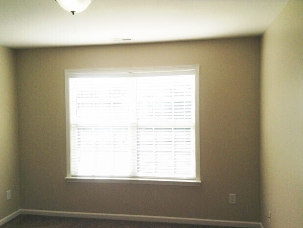 Building Photo - 5030 Stowe Derby Dr