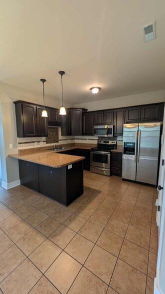 Building Photo - 3011 Whitland Crossing Dr