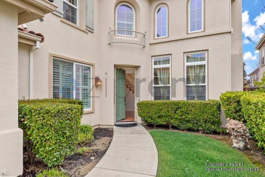 Building Photo - 1265 Royal Creek Ct