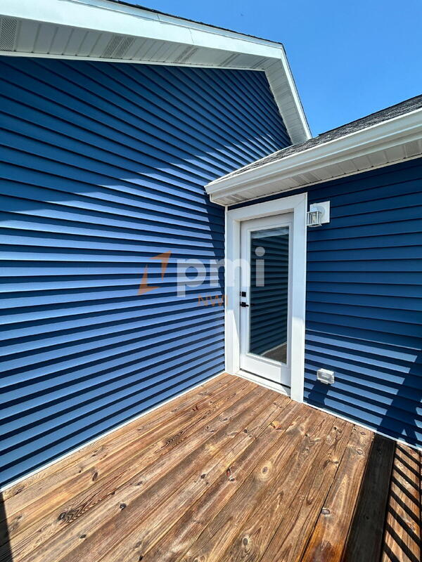 Building Photo - 5212 Torrence Ave