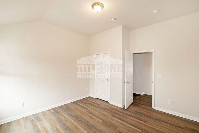 Building Photo - Spacious 4BR House in Loganville