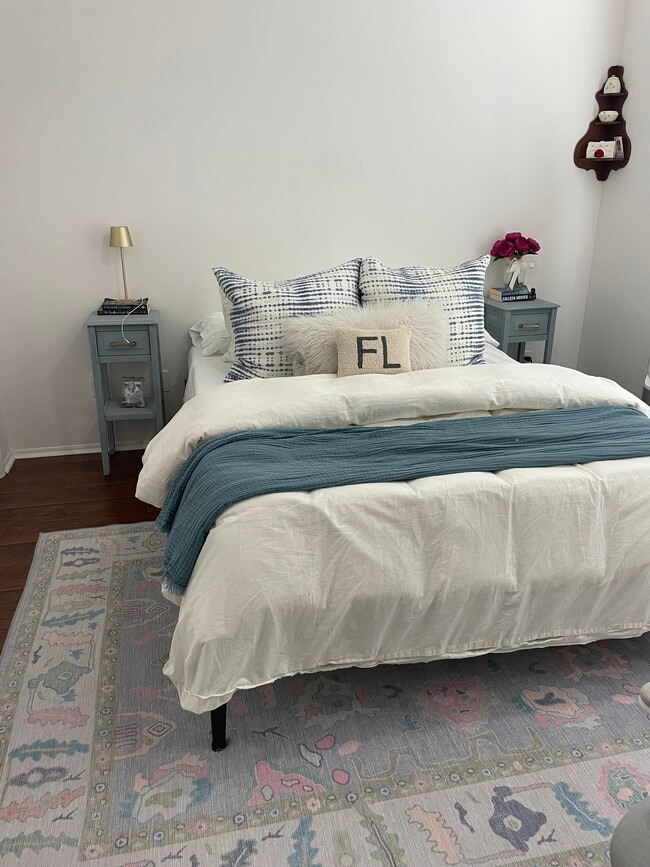 Building Photo - 130 Veracruz Dr