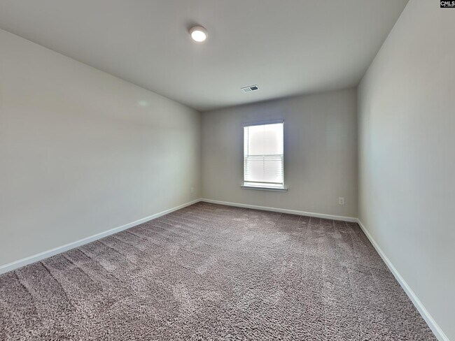 Building Photo - 59 Blue Fescue Way