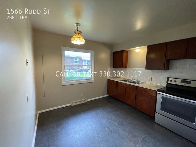 Building Photo - Two bedroom duplex for rent in Southwest A...