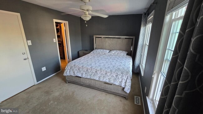 Building Photo - 6628 Ducketts Ln