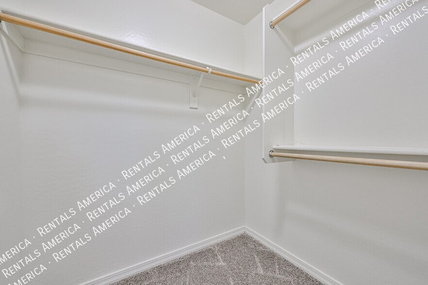 Building Photo - 29010 N 125th Dr