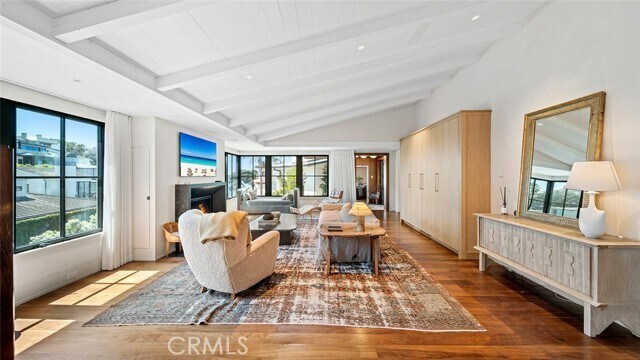 Building Photo - 27 Emerald Bay