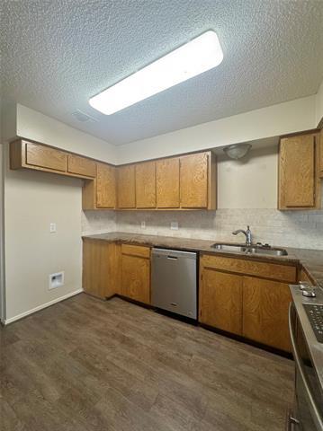 Building Photo - 1114 Suburban St