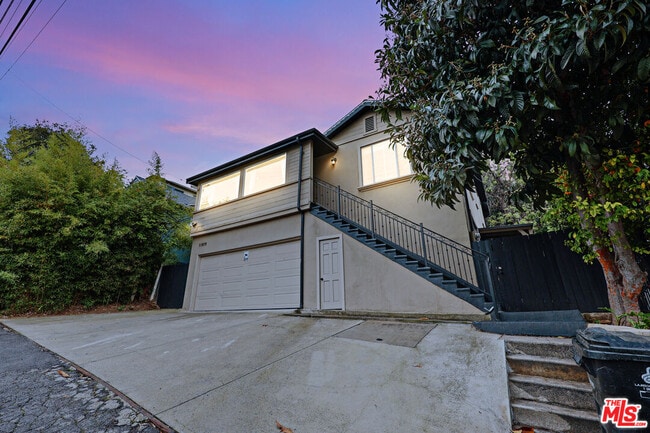 Building Photo - 11419 Sunshine Terrace