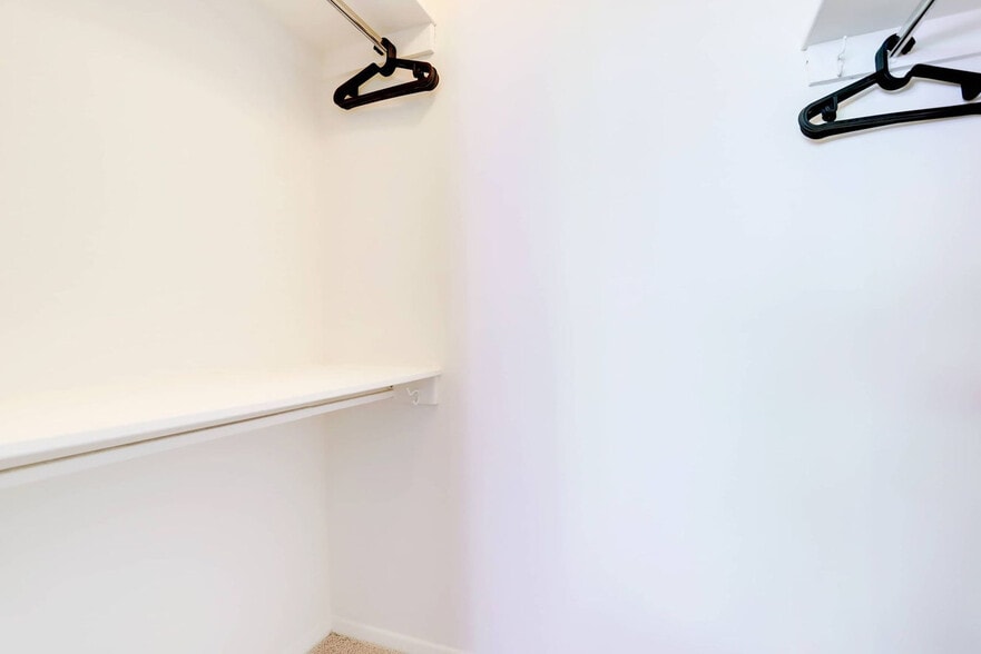 Building Photo - 2111 Richmond Hwy