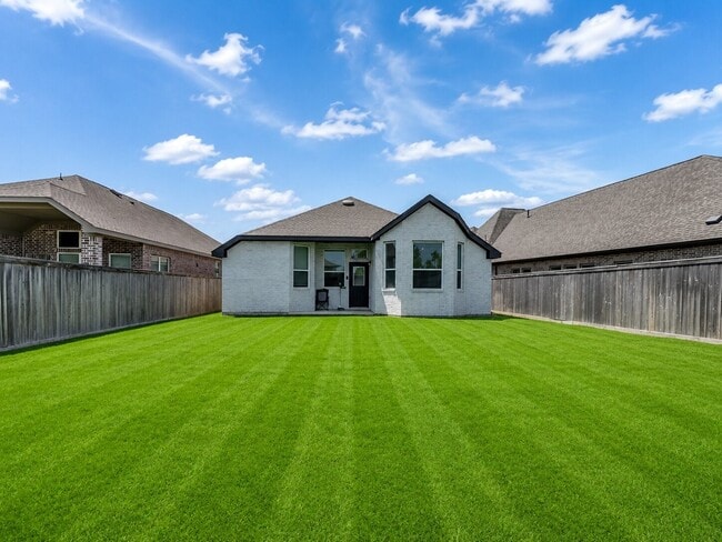 Building Photo - 21330 Groundnut Ct