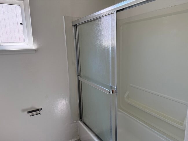 Building Photo - 2727 Recinto Ave