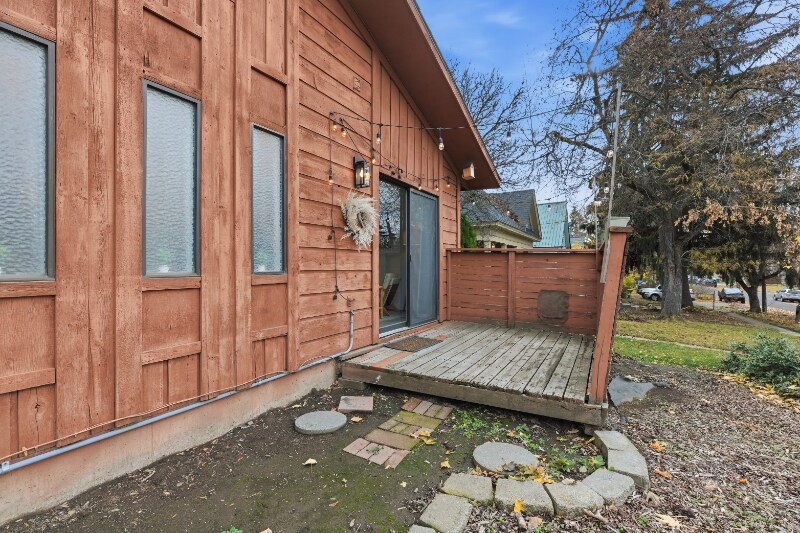 Building Photo - 1008 S Harrison St