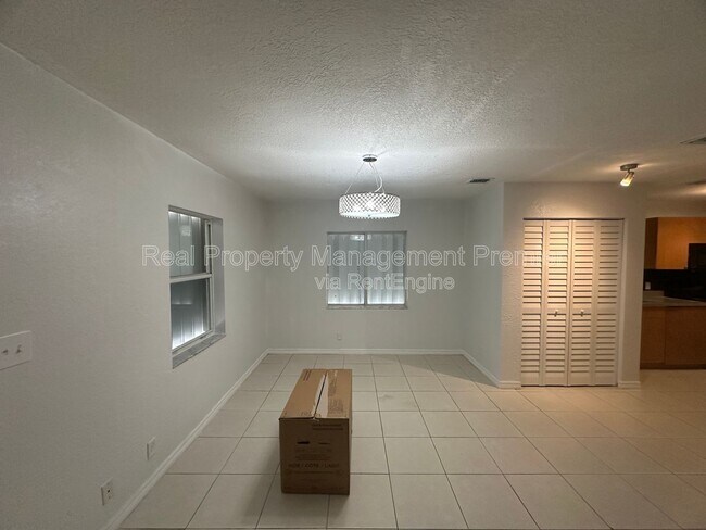 Building Photo - 6309 Eaton St