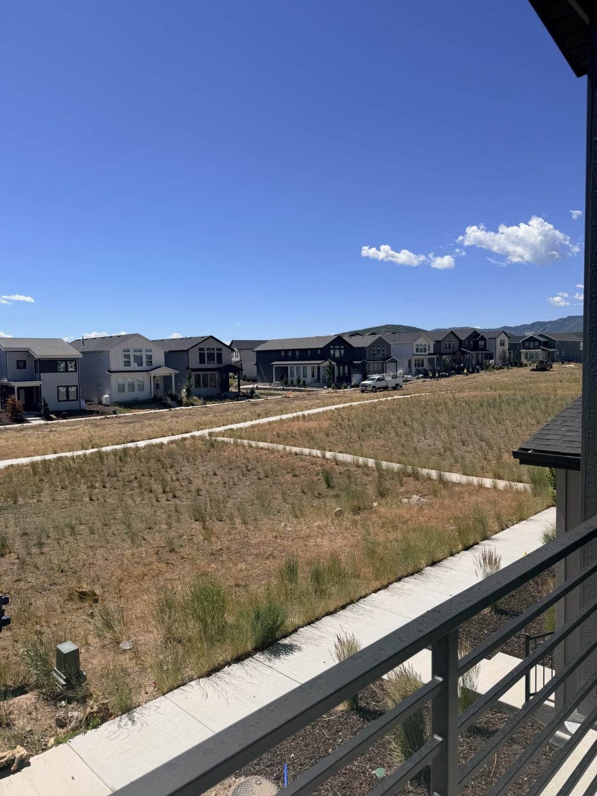 Building Photo - 7025 Woods Rose Dr