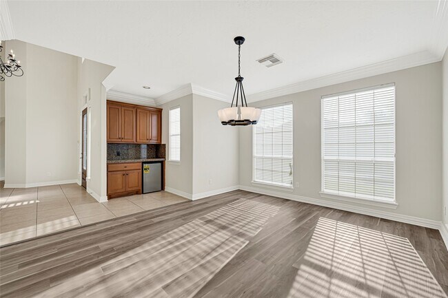 Building Photo - 2014 Ivy Crest Ct