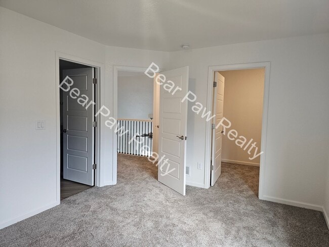 Building Photo - 901 Sonata Lane
