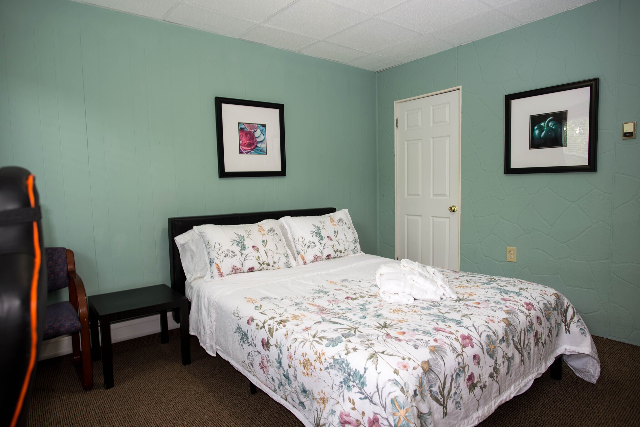 Building Photo - 42 Everett St