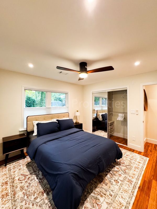 Building Photo - 3169 Cloverhurst Dr