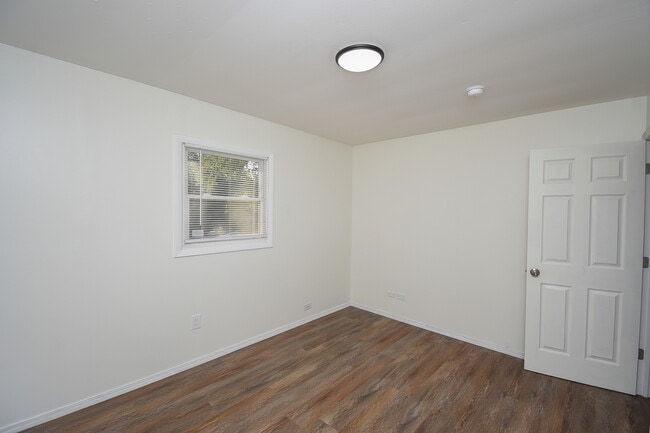 Building Photo - 2939 N Butrick St