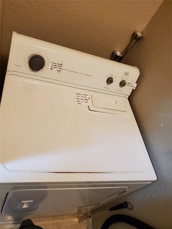 Building Photo - 2141 Portofino Pl