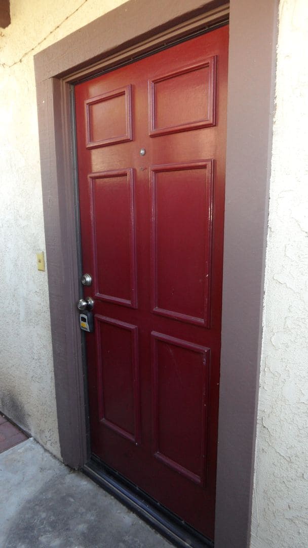 Building Photo - Clark 157-161