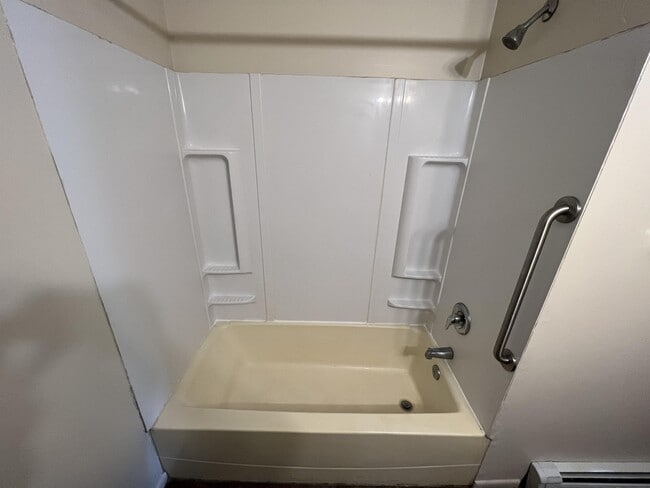 Building Photo - 603 Elizabeth Ave