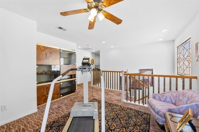 Building Photo - 5643 Willowmere Ln