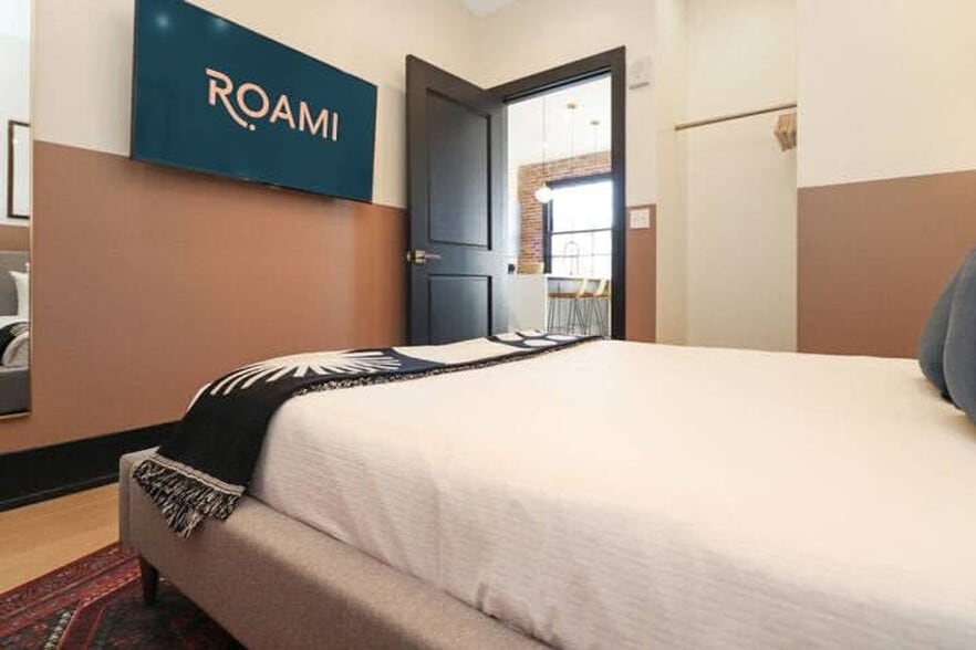 Building Photo - 1148 S Peters St