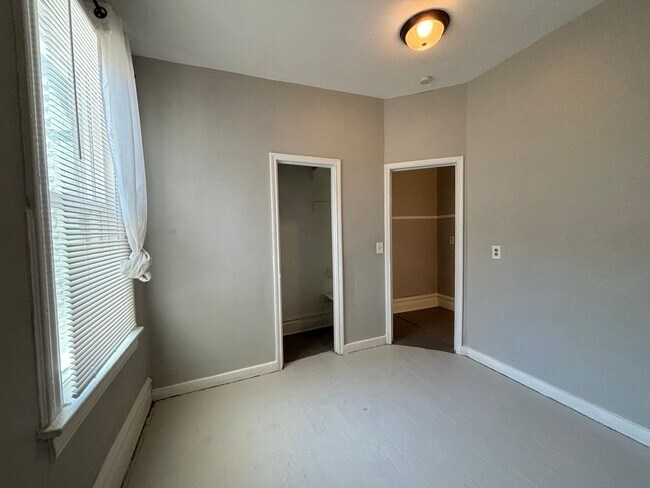 Building Photo - 1631 S 500 E
