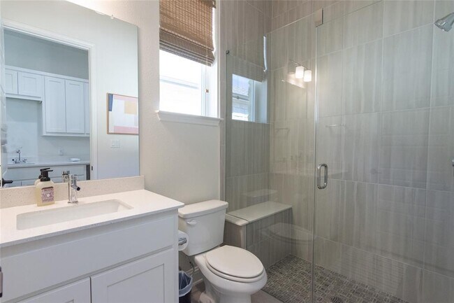 Building Photo - 205 Eiglehart Rd