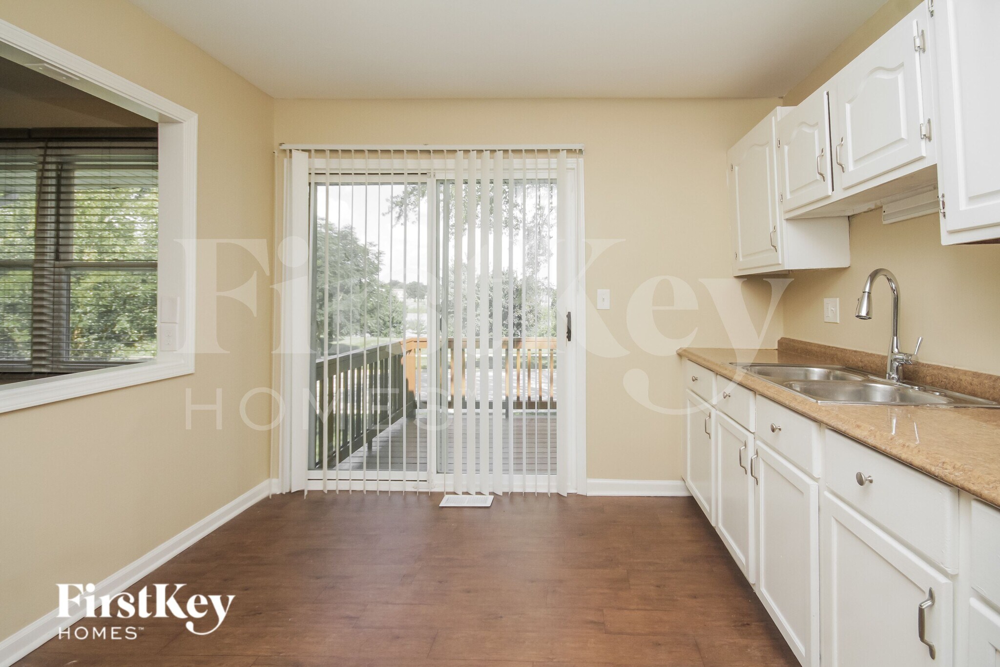 Building Photo - 1838 Ashwood Ln