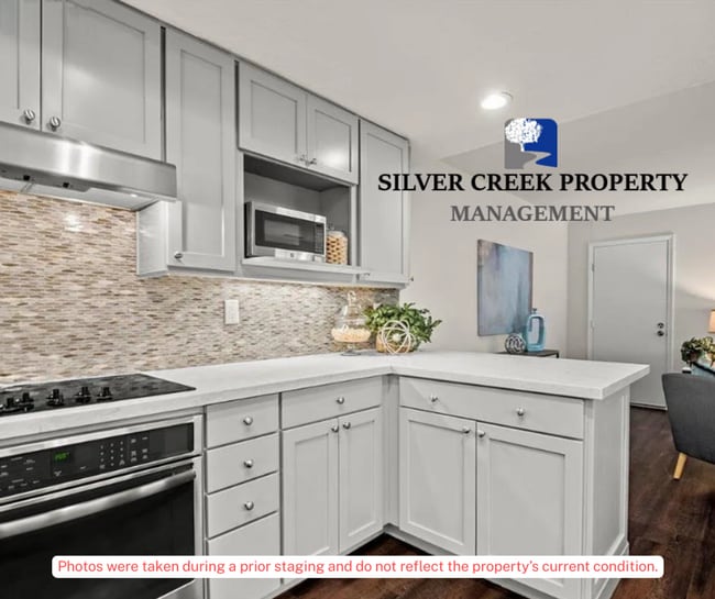 Building Photo - Available Now! Beautiful Updated Townhome in Desirable Northwood Commons | 3 Bed, 2.5 Bath