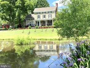 Building Photo - 232 Wrights Rd