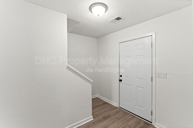 Building Photo - 3510 Ashley Station Dr SW