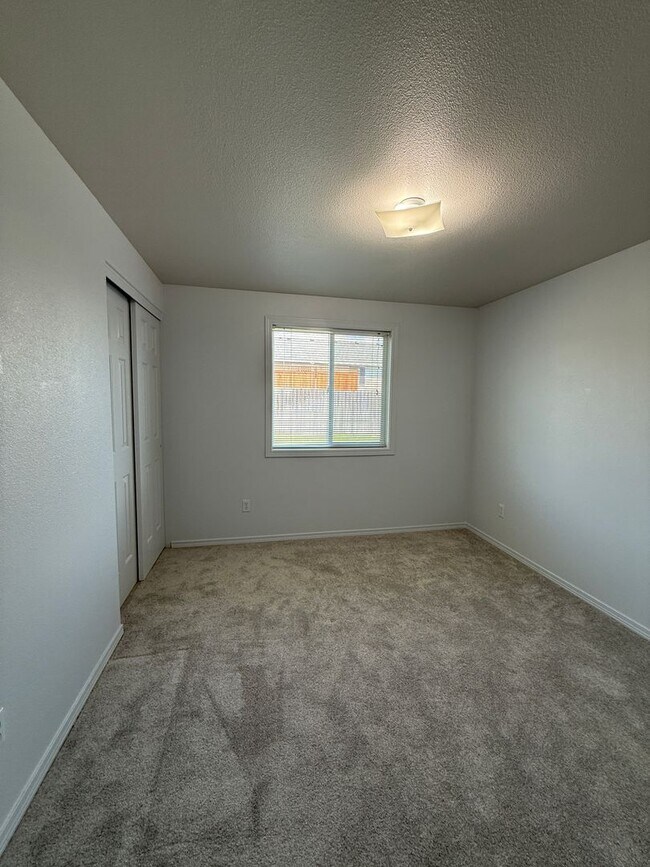 Building Photo - 4603 Messara Ln