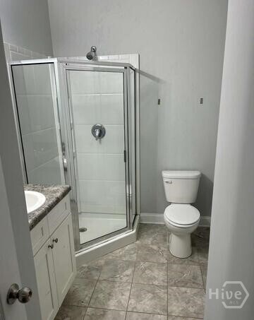 Building Photo - 1021 Binghampton Cir