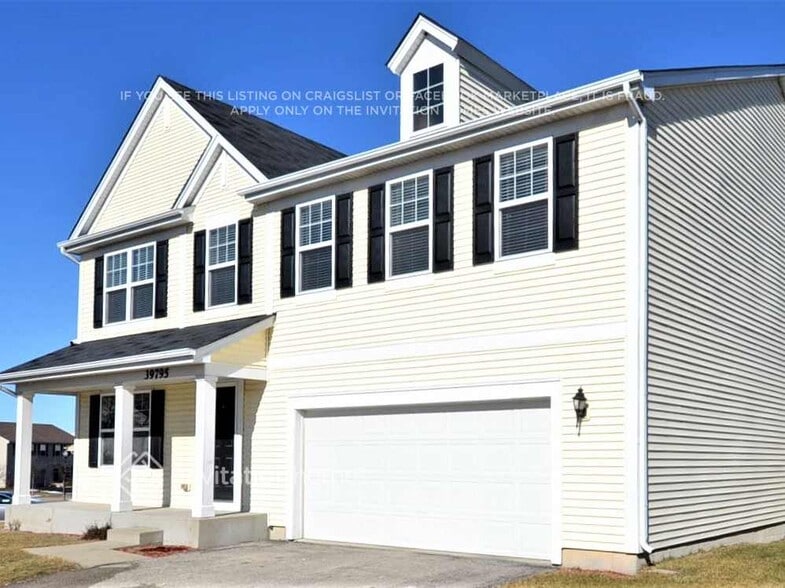 Building Photo - 39795 Ackworth Ln