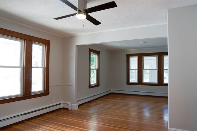Building Photo - 97 2nd St