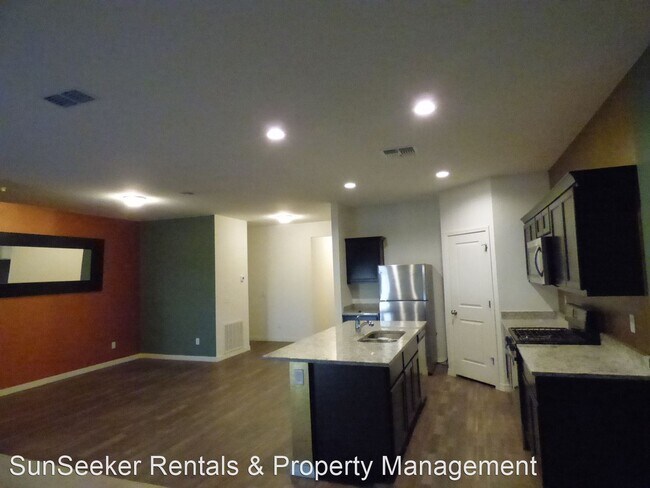 Building Photo - 3 br, 2 bath House - 20228 W Mesquite Dr