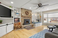 Building Photo - 310 Yosemite Trail