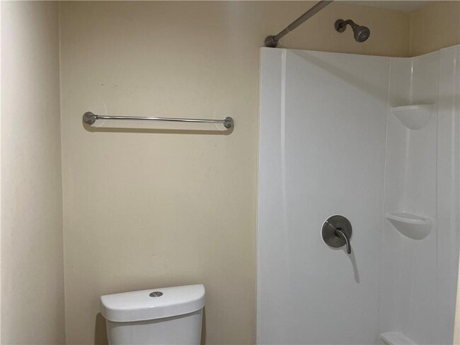 Building Photo - 416 Barbashela Dr