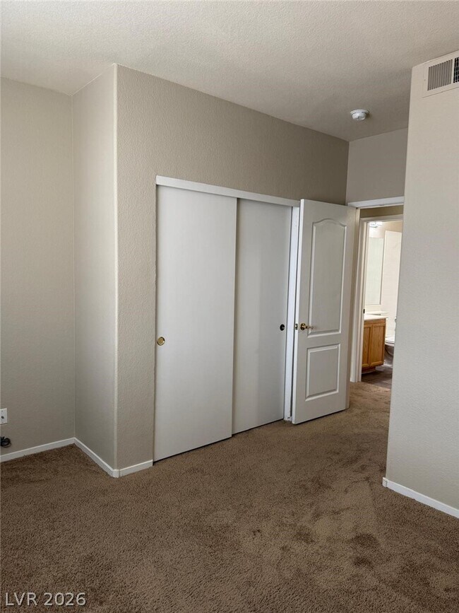 Building Photo - 1401 Seward St